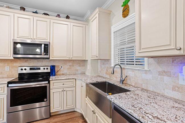 4863 Hammer Ln, House other with 4 bedrooms, 2 bathrooms and 2 parking in Lake Park GA | Image 9