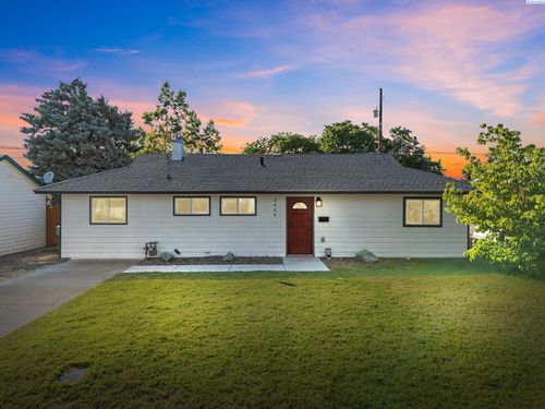 2404 Dallas St, Richland, WA, 99352-4030 | Card Image