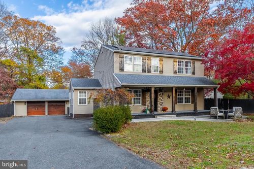 211 Hollywood Ave, MONROEVILLE, NJ, 08343-9043 | Card Image