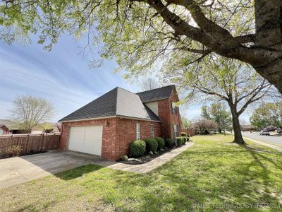 1595 Aspen Drive, House other with 4 bedrooms, 3 bathrooms and null parking in Tahlequah OK | Image 2