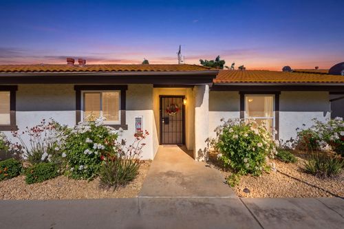 317 W Sierra Ave, Fresno, CA, 93704-1240 | Card Image