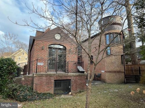 8904 Grant St, BETHESDA, MD, 20817-3514 | Card Image