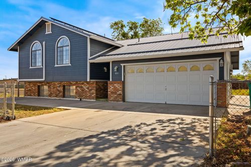 801 N 6th Dr, Show Low, AZ, 85901-4582 | Card Image