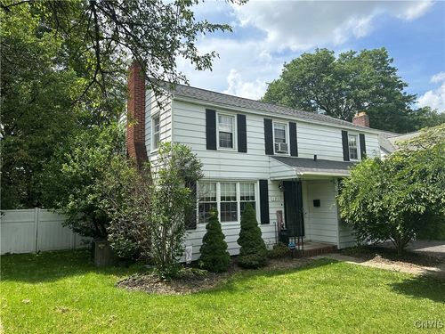 131 Wheaton Rd, Syracuse, NY, 13203-1444 | Card Image