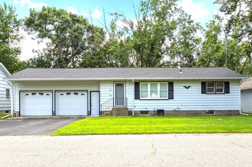 38 Cherry St N, Waite Park, MN, 56387-1241 | Card Image