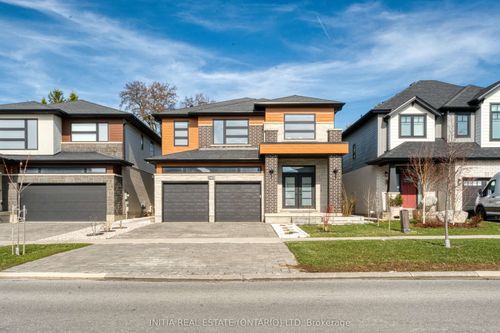 2403 Tokala Trail, London, ON, N6G0V6 | Card Image