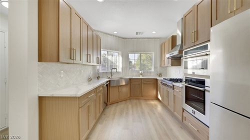 10410 Kepler Cascades St, Las Vegas, NV, 89141-8637 | Card Image