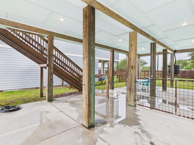 2403 S Bronte St, House other with 3 bedrooms, 2 bathrooms and 3 parking in Rockport TX | Image 47