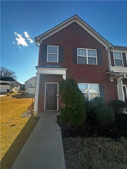 4820-4820 W Park Cir, College Park, GA, 30349-2049 | Card Image