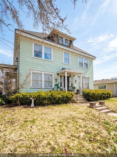 418 Broad Street, MENASHA, WI, 54952 | Card Image