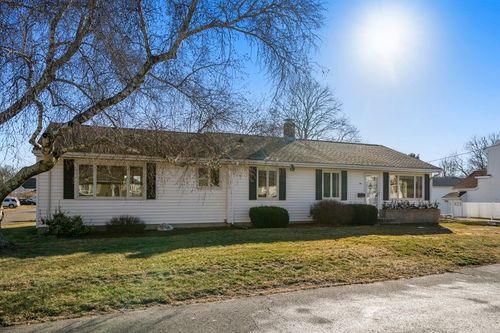 9 Whitsbourgh St, Taunton, MA, 02780-1915 | Card Image