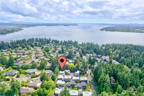8015 Ne 116th Pl, Kirkland, WA, 98034-3582 | Card Image