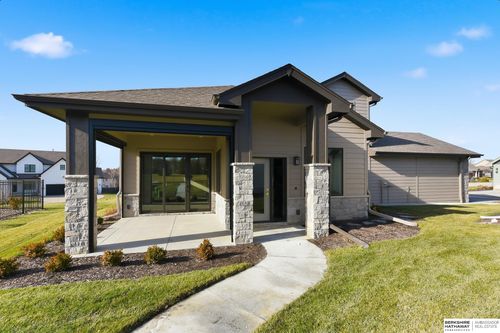 2302 S 176th Ct, Omaha, NE, 68130-1232 | Card Image