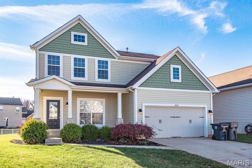 424 Country Stone Drive, Lake St Louis, MO, 63367 | Card Image