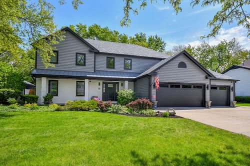 35 Americana Ct, Roselle, IL, 60172-1757 | Card Image