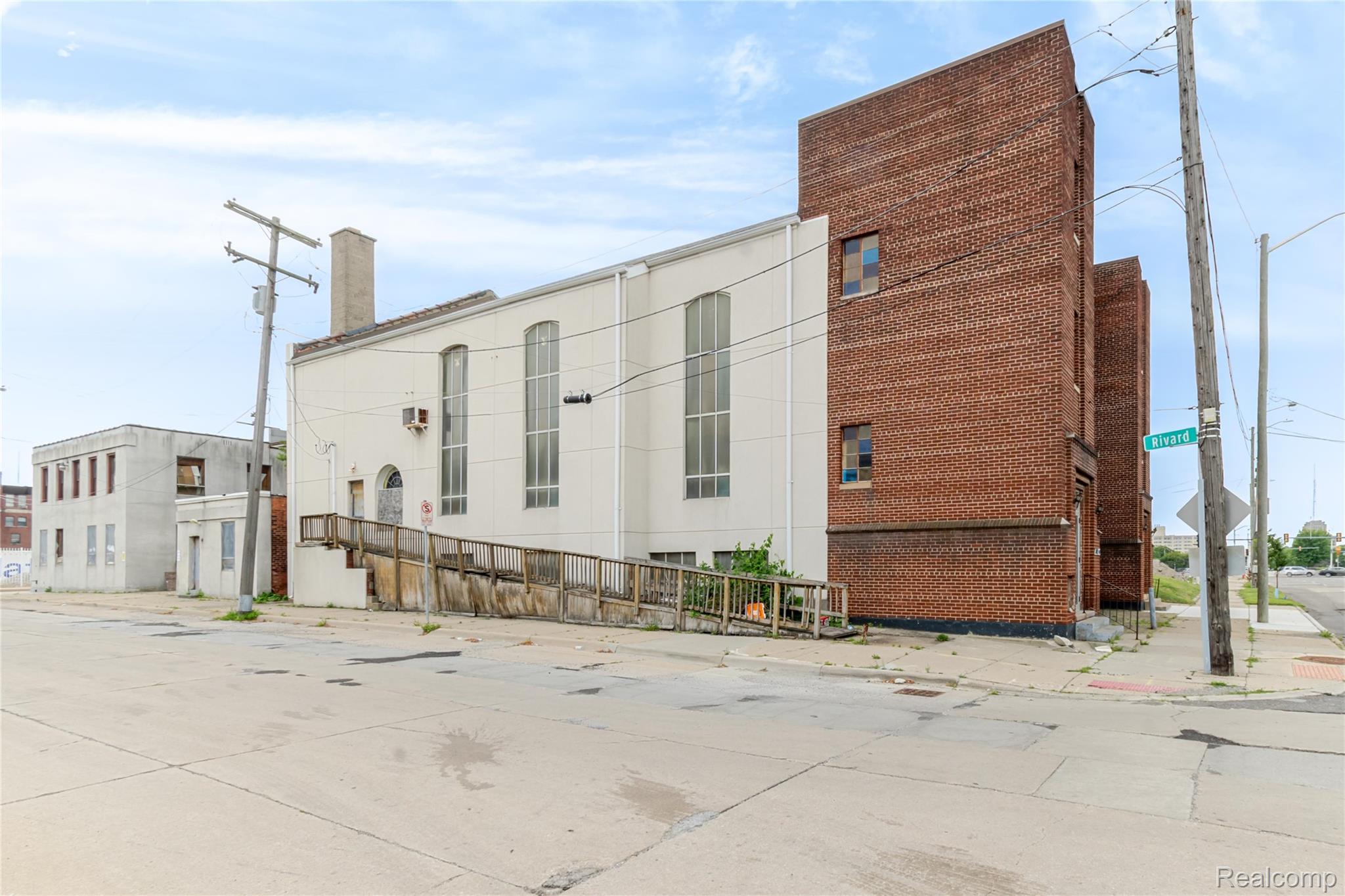 Commercial Sale in Detroit 3