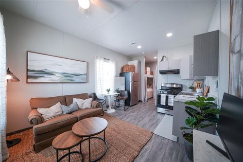 242 Ulrich Ln, Crosby, TX, 77532-6173 | Card Image