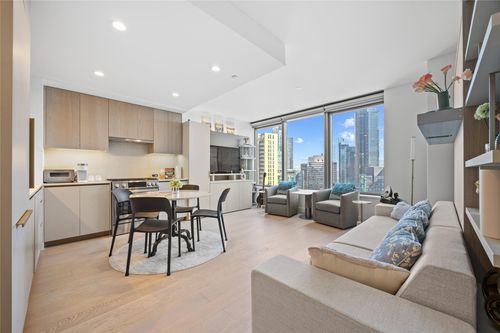 apt-3204-3 Court Sq, Long Island City, NY, 11101-8941 | Card Image