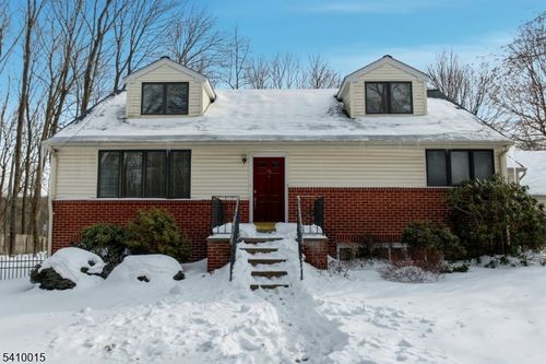 46 W Hanover Ave, Randolph, NJ, 07869-4235 | Card Image