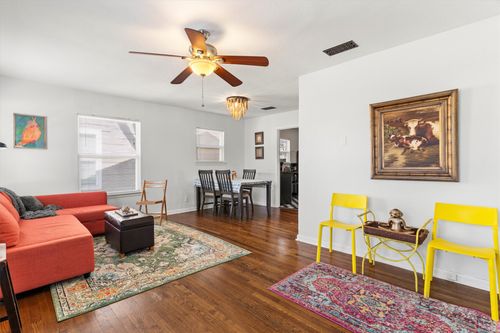 2739 Livingston Ave, Fort Worth, TX, 76110-2918 | Card Image