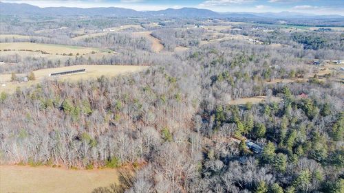 376 Bentwood Ln, Boones Mill, VA, 24065 | Card Image