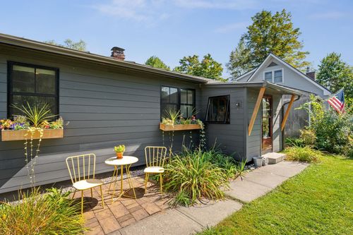 5 Sunset Ave, Montpelier, VT, 05602-4244 | Card Image