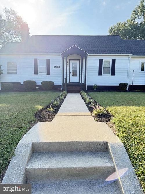 8540 Woodward St, SAVAGE, MD, 20763-9675 | Card Image