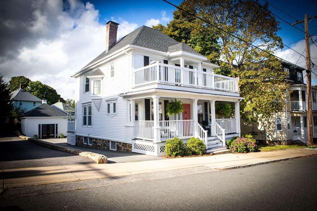 Whitney Ave, Beverly, MA 01915