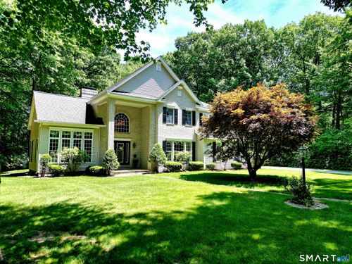 68 Troutwood Drive, New Hartford, CT, 06057 | Card Image