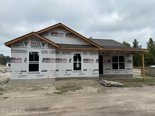 761 Wall St, Grifton, NC, 28530-7035 | Card Image