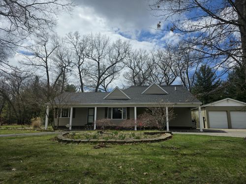 673 S Wolf Lake Rd, Muskegon, MI, 49442-3037 | Card Image