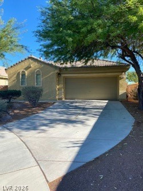 0-3929 Glenora Falls St, North Las Vegas, NV, 89085-4405 | Card Image