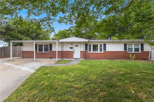 1016 Perth Ln, Virginia Beach, VA, 23455-5219 | Card Image