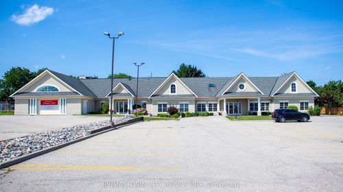 {{alt}} | Card Image