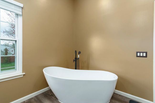 Primary Bath Soaking Tub! | Image 18