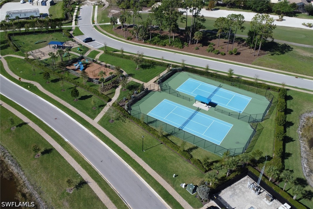 Residential in Naples 5