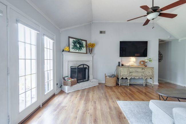 8703 Old River Rd, House other with 3 bedrooms, 2 bathrooms and null parking in Cordova TN | Image 8