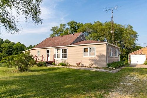 4883 S Reeves Rd, Scottsburg, IN, 47170-6258 | Card Image