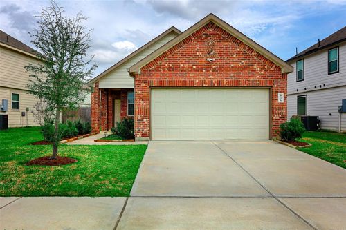 4508 Danielle Gardens Ln, Conroe, TX, 77304-2997 | Card Image