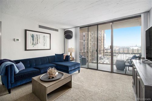 apt-9n-1020 15th St, Denver, CO, 80202-2304 | Card Image