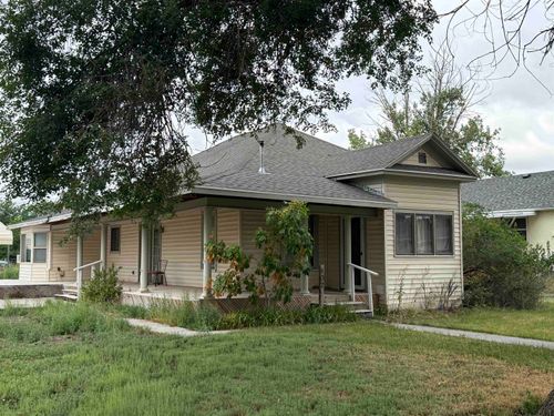 402 4th Avenue, Edgemont, SD, 57747 | Card Image