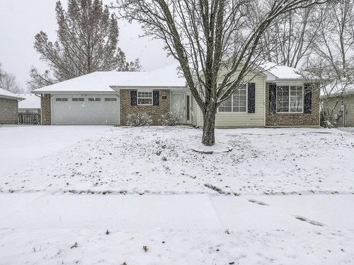 803 Manhattan Dr, COLUMBIA, MO, 65201-8574 | Card Image