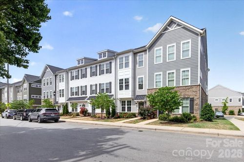 334 Armour St, Davidson, NC, 28036-6940 | Card Image