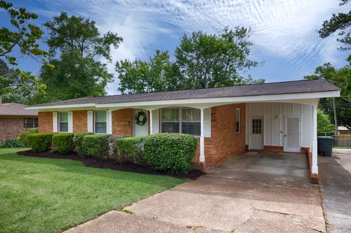 2017 Chambers Dr Ne, Huntsville, AL, 35811-2420 | Card Image