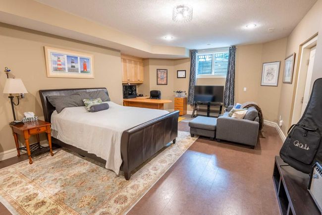 51 Country Lane Terr, House other with 5 bedrooms, 5 bathrooms and null parking in Calgary AB | Image 36