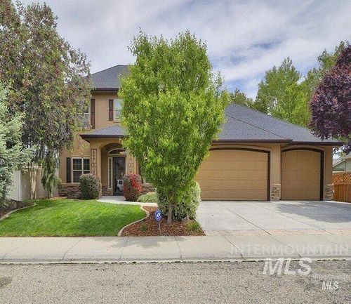 2680 E Mahoney St, Meridian, ID, 83646-6858 | Card Image