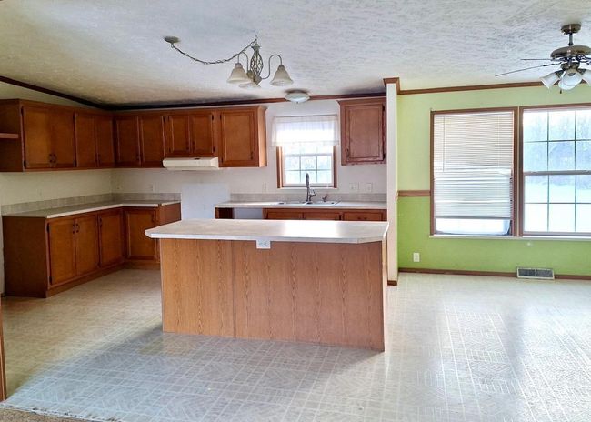 617 Highway 123 W, House other with 4 bedrooms, 2 bathrooms and null parking in Sandstone MN | Image 6