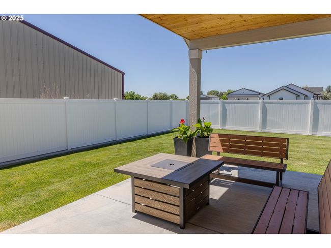 665 Browndell Ln, House other with 3 bedrooms, 3 bathrooms and 2 parking in Stanfield OR | Image 36