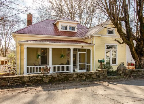 959 Glass St, Franklin, TN, 37064-2411 | Card Image