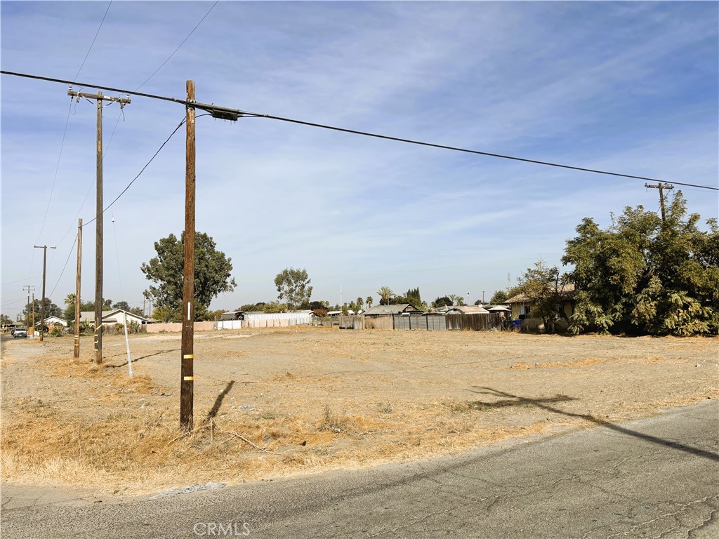 Land in Corcoran 5